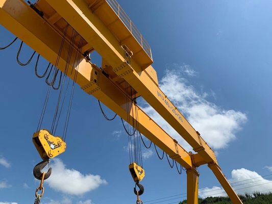 5 - 500 ton Kapasitas RTG Crane Listrik Double Beam Rubber Ban Gantry Crane