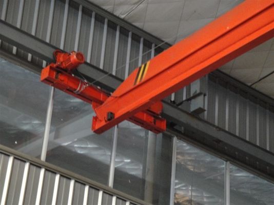 Tugas Ringan 20T 10T Overhead Crane Strong Box Girder Crane 18mm 24m Lifting