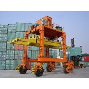 Kontrol PLC RTG Rubber Tire Gantry Crane Untuk Kontainer 40ft 45ft