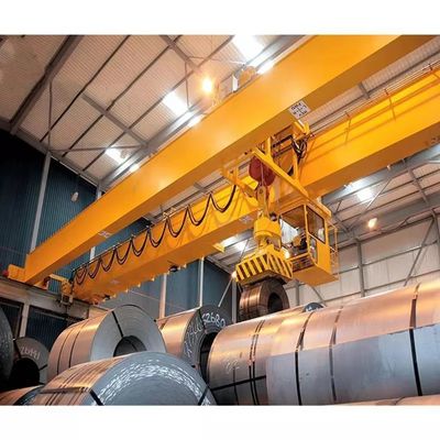 PLC Magnetic Overhead Crane 30 ton Bridge Crane Remote Control Dengan Sling