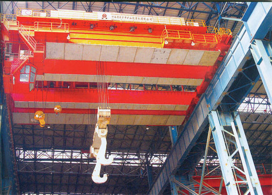 Desain Profesional Qdy Type Double Girder Overhead Metallurgy Crane