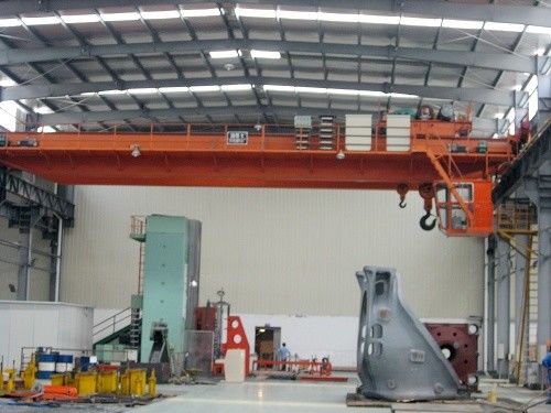 5 10 15 20 Ton Double beam Overhead Crane Radio Control 16/18m Mengangkat untuk Bengkel