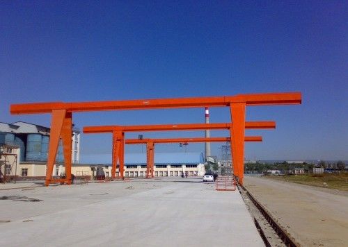 Rentang 7,5 - 31,5m Single Girder EOT Gantry Crane 5 Ton Ground Control