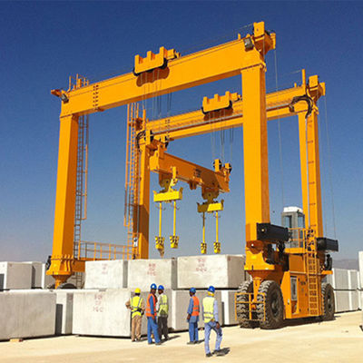 Heavy Load Dock Gantry Harbour Crane 50 Ton RTG Wireless Remote Control